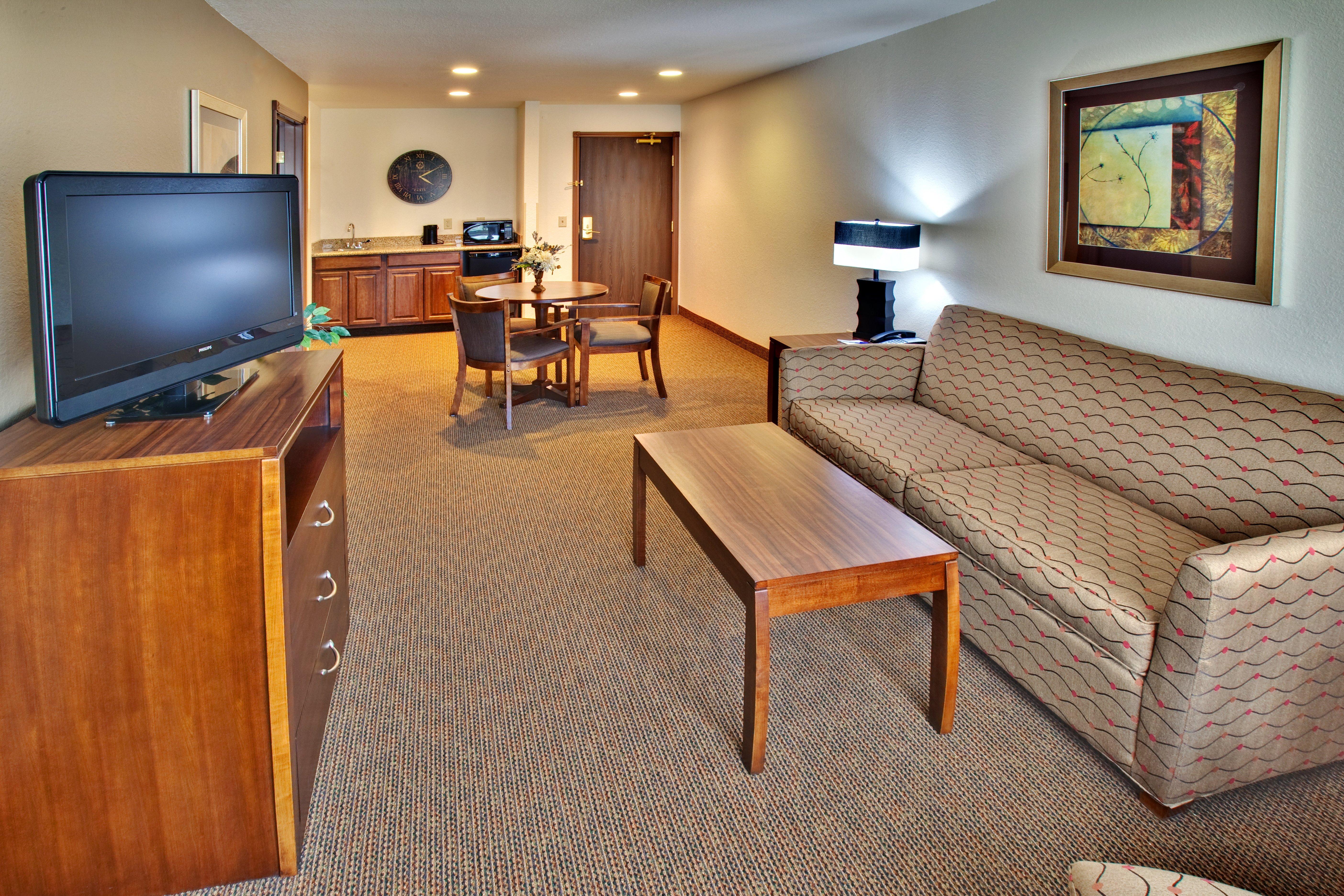 Holiday Inn Express Hotel & Suites - Dubuque West By Ihg Exterior foto