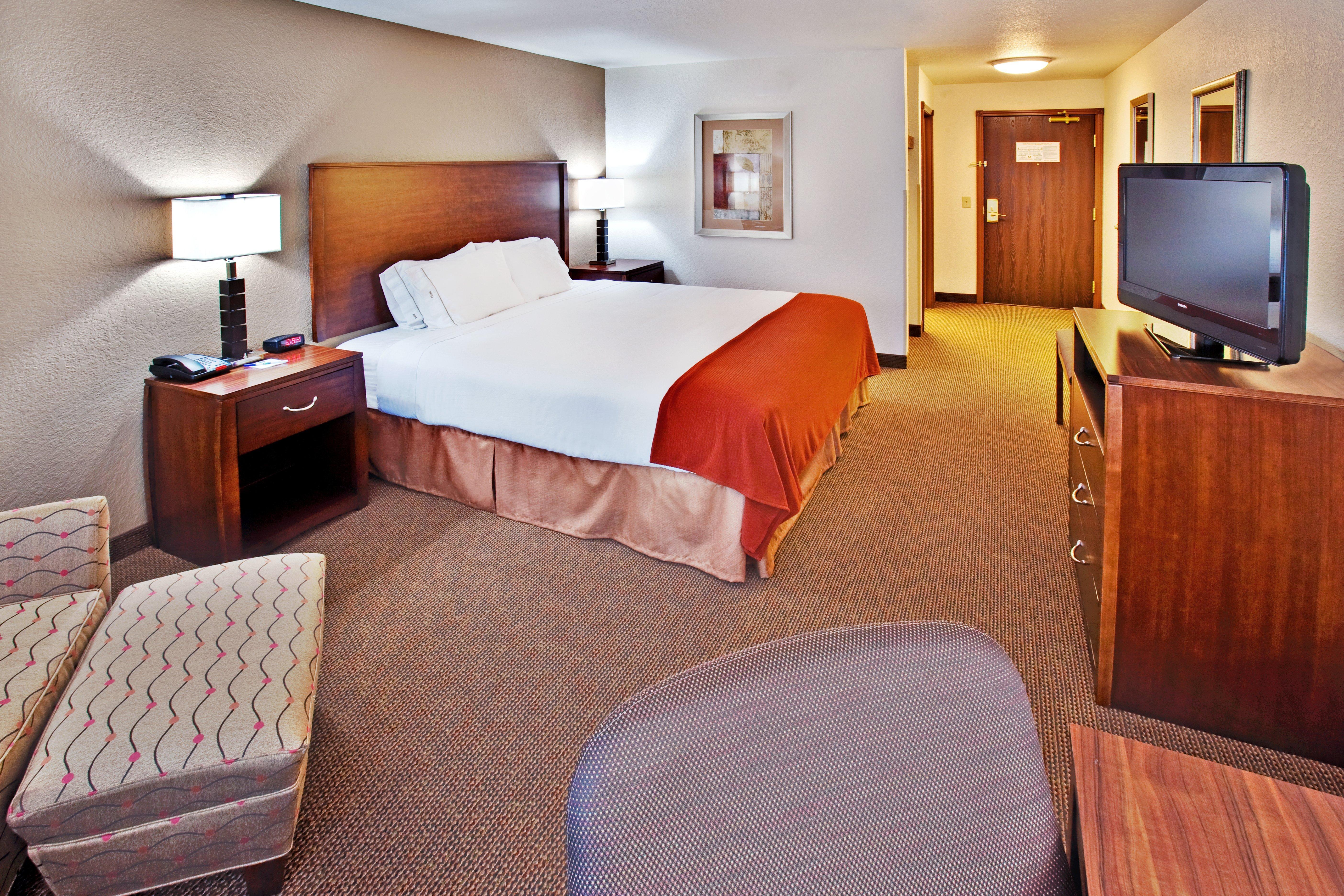 Holiday Inn Express Hotel & Suites - Dubuque West By Ihg Exterior foto